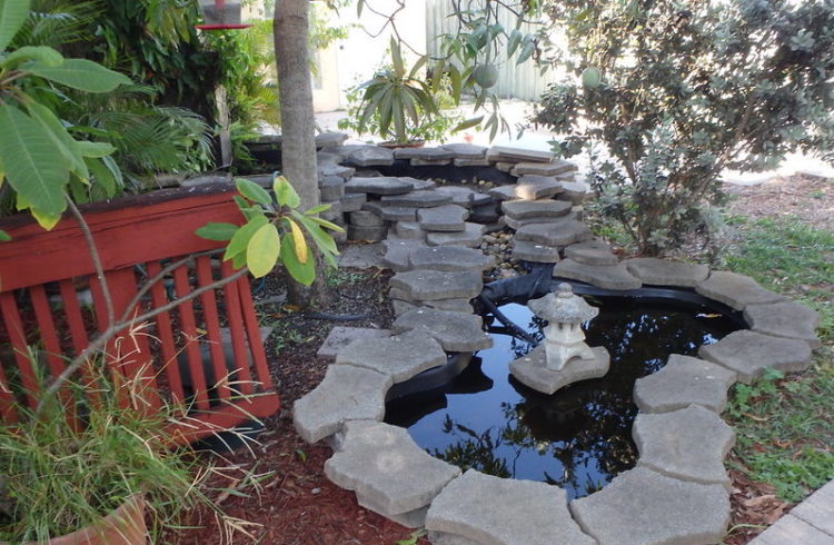 4 Mistakes Homeowners Make When Building Their Backyard Pond
