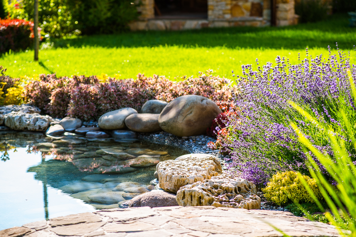 Pond and Garden Rocks, Artificial Garden & Pond Rock Products